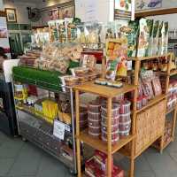 แวะกินข้าวร้านแดง - ดำ @พัทยากลาง