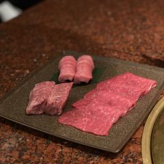 Ushigoro Ginza User Photo