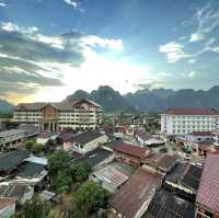 โรงแรมพีเอ็ม วังเวียง, ลาว