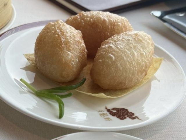 居高臨下食點心🥟