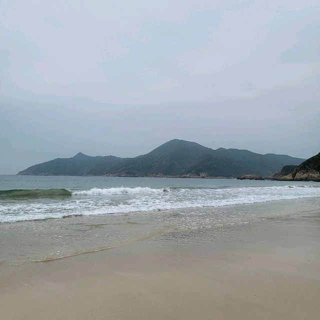 香港最美海岸景點之一，鹹田灣😍