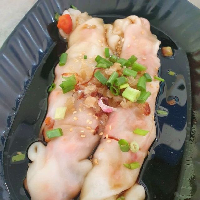 Cheap and good dim sum at AMK!