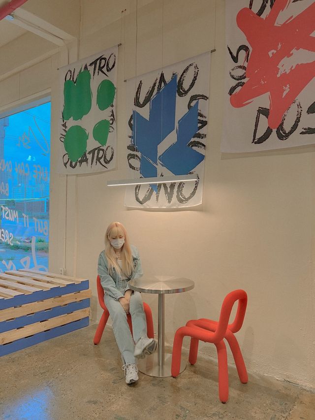 힙한 카페 콰트로박스👍