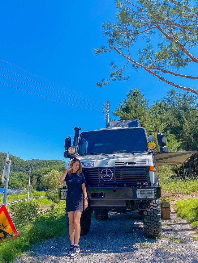 멋진 올드카와 마운틴뷰가 있는 홍천 위켄드74