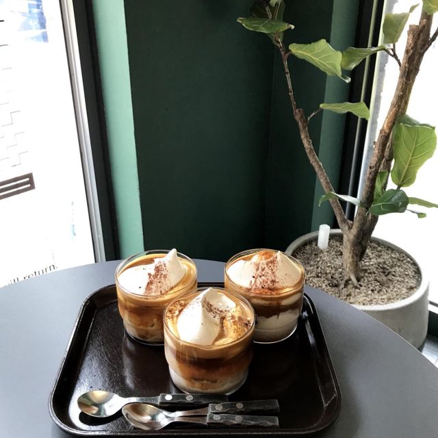 韓国/ソウル【景福宮】ソウル3大アインシュペナー💚緑がポイントの人気店
