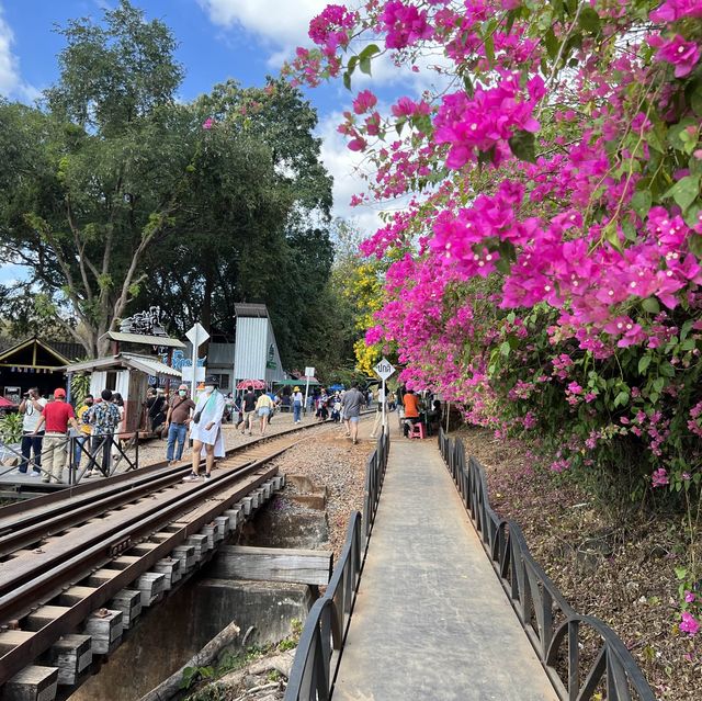 ทางรถไฟสายมรณะ แค่ชื่อก็หวาดเสียวแล้ว 