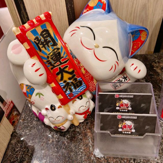 奔著新鮮刺身和熱清酒而去！御滿屋日本料理！