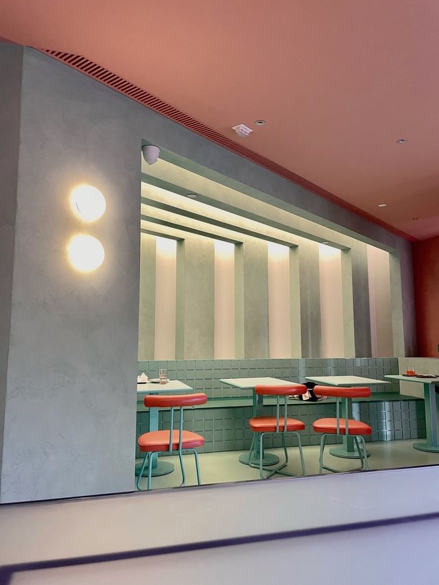 Trois Café｜珊湖粉簡約打卡咖啡店