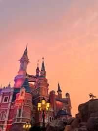 Sunset at Shanghai Disney Resort 🌅☀️✨