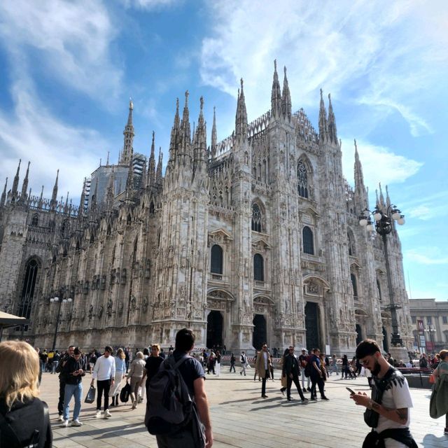 Milano, Duomo square and Galleria 