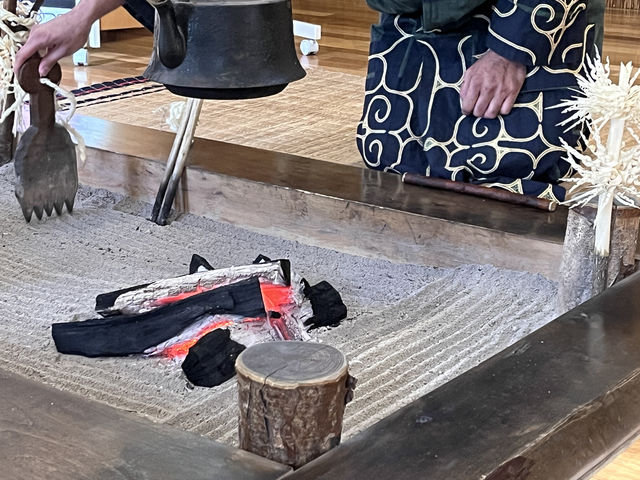 Archery, embroidery, traditional harmonica | Experience a day of Ainu traditional culture in Hokkaido.