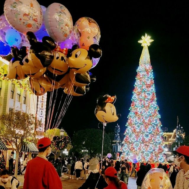 [聖誕🎄好去處] ～ 超靚的迪士尼樂園夜景😊 