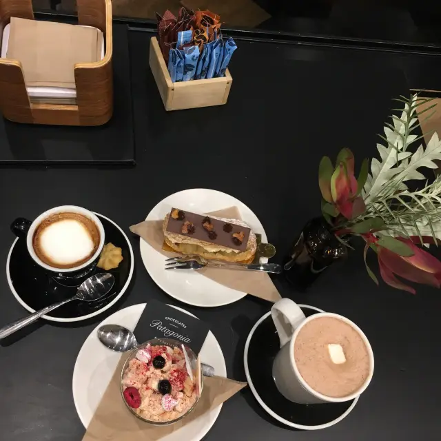 뉴질랜드 퀸즈타운에서 맛보는 따뜻한 핫초콜릿🇳🇿🍫