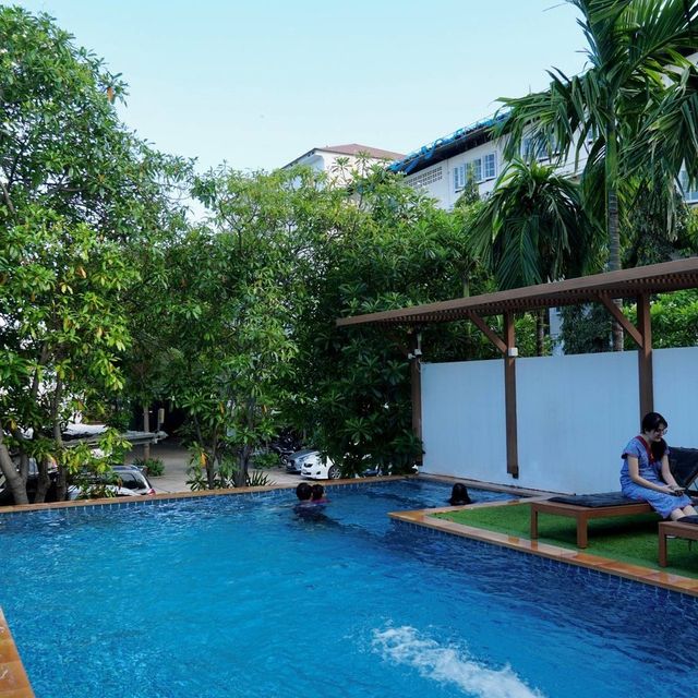 ที่พักสไตล์มินิมอล ริมหาดชะอำ สำหรับครอบครัว