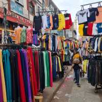 The Many Market Vendors At Charminar