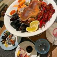朗廷酒店 連 The Food Gallery 自助晚餐