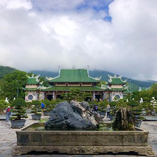 beautiful parks by the seaside 