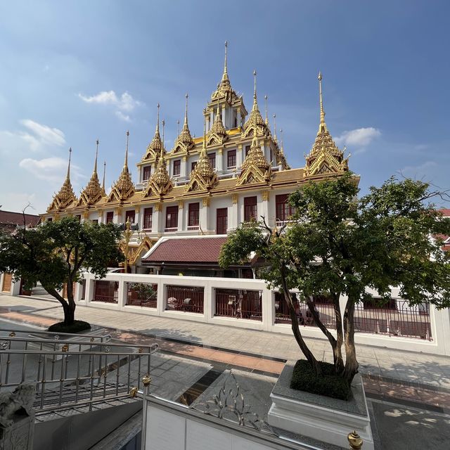 Wat Chana Songkhram Ratchaworamahawihan วัดชนะสงคราม ราชวรมหาวิหาร