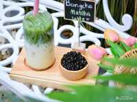 ร้านชานมข้าวโพดที่แรกในประเทศไทย