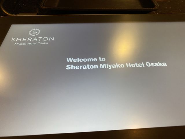 シェラトン都ホテル大阪(部屋内部)