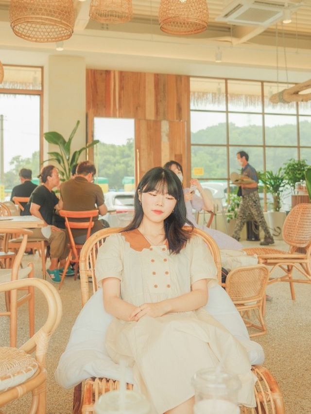 휴양지 느낌의 오션뷰 카페, 발리다🤍