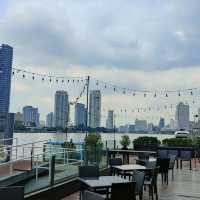 โรงแรม รามาดา พลาซา บาย วินด์แฮม แบงคอก แม่น้ำ ริเ