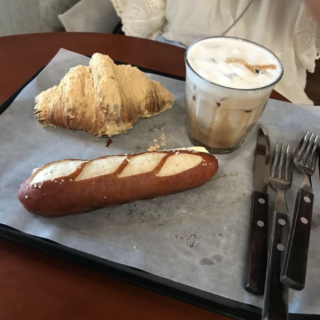 더럽게 맛있는 그아이... 더티초코....