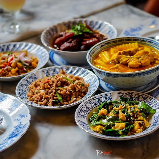 ร้านอาหารชื่อดังในภูเก็ต