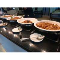 International Breakfast at Le Meridien