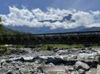 Bridge before Mount Kinabalu 