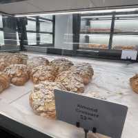 Wisma Au Croissant