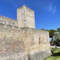 iconic symbols of Lisbon