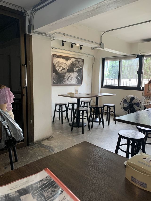 📍曼谷美食。米芝蓮泰菜。Here Hai Restaurant เฮียให้。