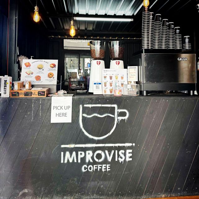 Improvise II คาเฟ่ใจกลางเมืองเชียงใหม่