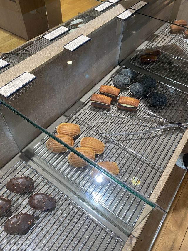 광주 동명동 베이커리 대형카페,카페진정성