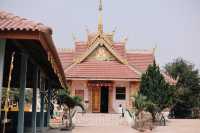 Laos, the lost paradise of Southeast Asia, has beautiful scenery everywhere in the Golden Triangle.