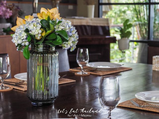 บ้านคุณหญิง (Chez Khun Ying) บ่อผุด