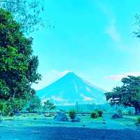 Dine with the gods at Mt. Mayon