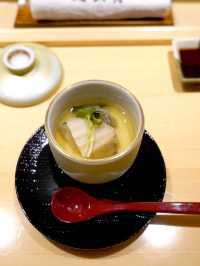 最近初嚐了一家銅鑼灣的新店「鮨山月」，以$880品嚐左超高質的午市Lunch Omakase😍