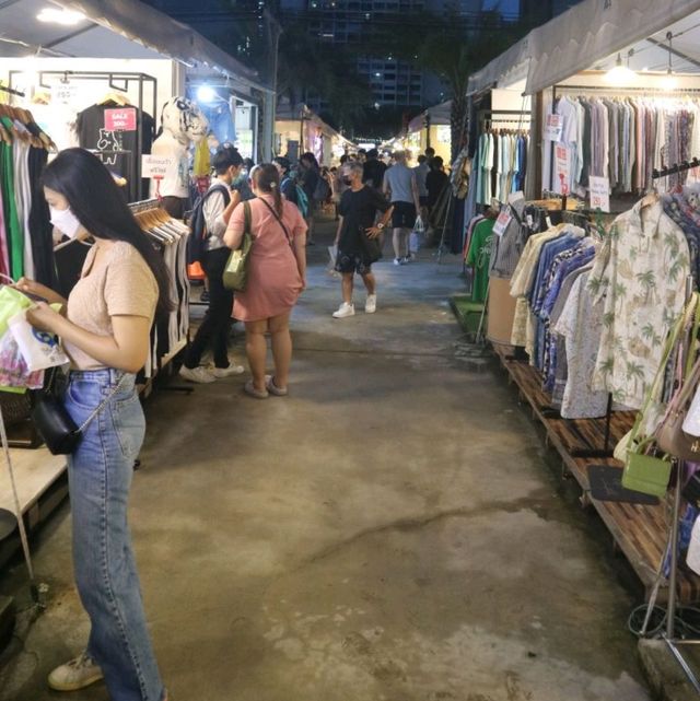 2022年泰國曼谷最潮/文青夜市:Jodd Fairs