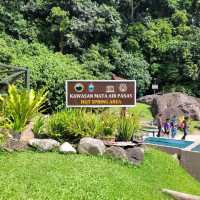 KOLAM AIR PANAS DAN JAMBATAN GANTUNG