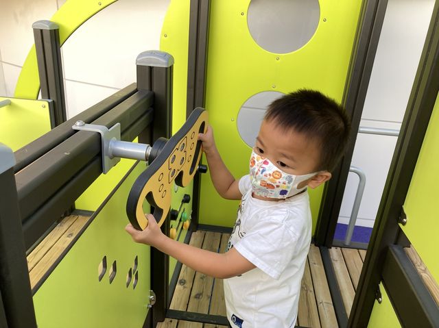 《天水圍免費戶外遊樂場~+WOO嘉湖樂園》 《天水圍免費戶外遊樂場~+WOO嘉湖樂園》