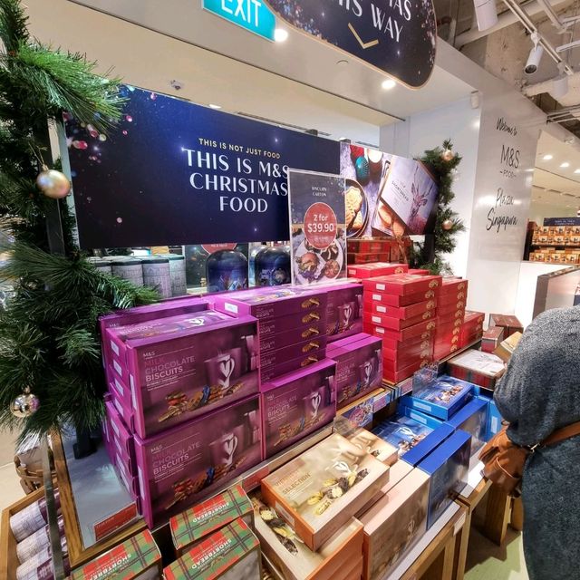 The Marks And Spencer Christmas Sales