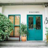 Bakesmith Mini Place to hangout