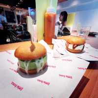 試食中西合璧創意料理🍔