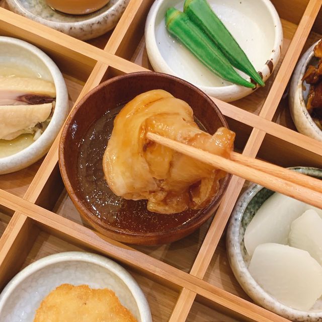 旺角港日車仔麵店😍必點九格定食打卡