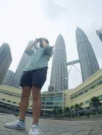 ตึกแฝดปิโตรนาส(Petronas Twin Towers)