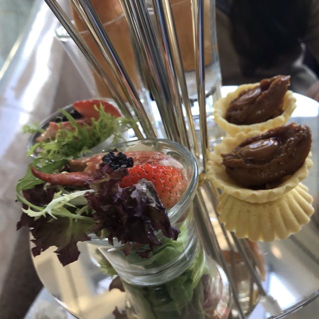 The Lounge at JW Marriott HK - afternoon tea
