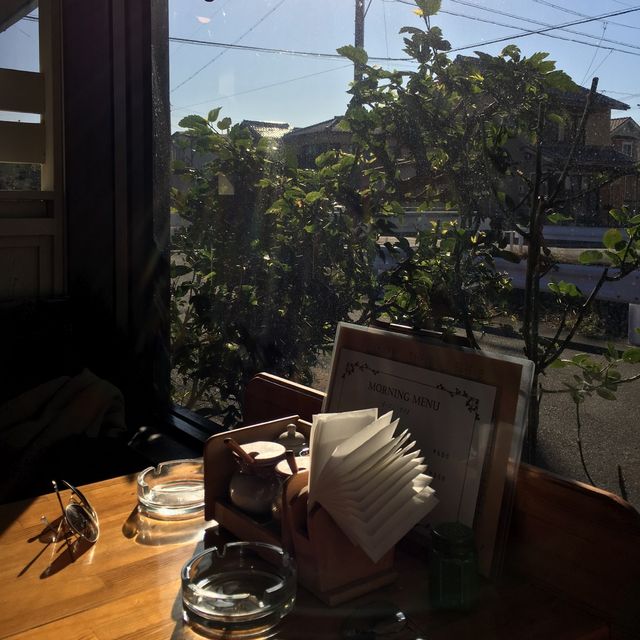 ☕️ 適合在悠閒的早上來吃早餐的咖啡店 — Kirin Cafe(樹林)