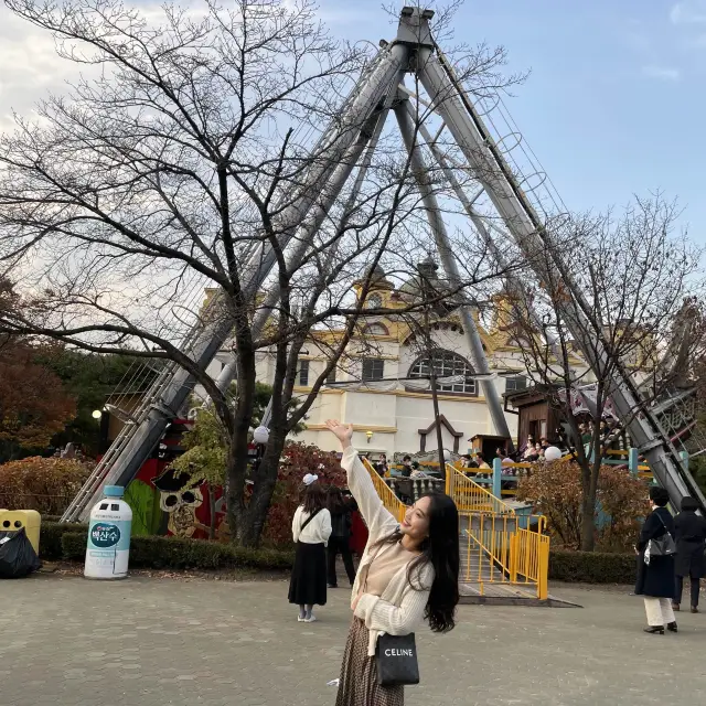 한국민속촌 안에 위치한 놀이동산!